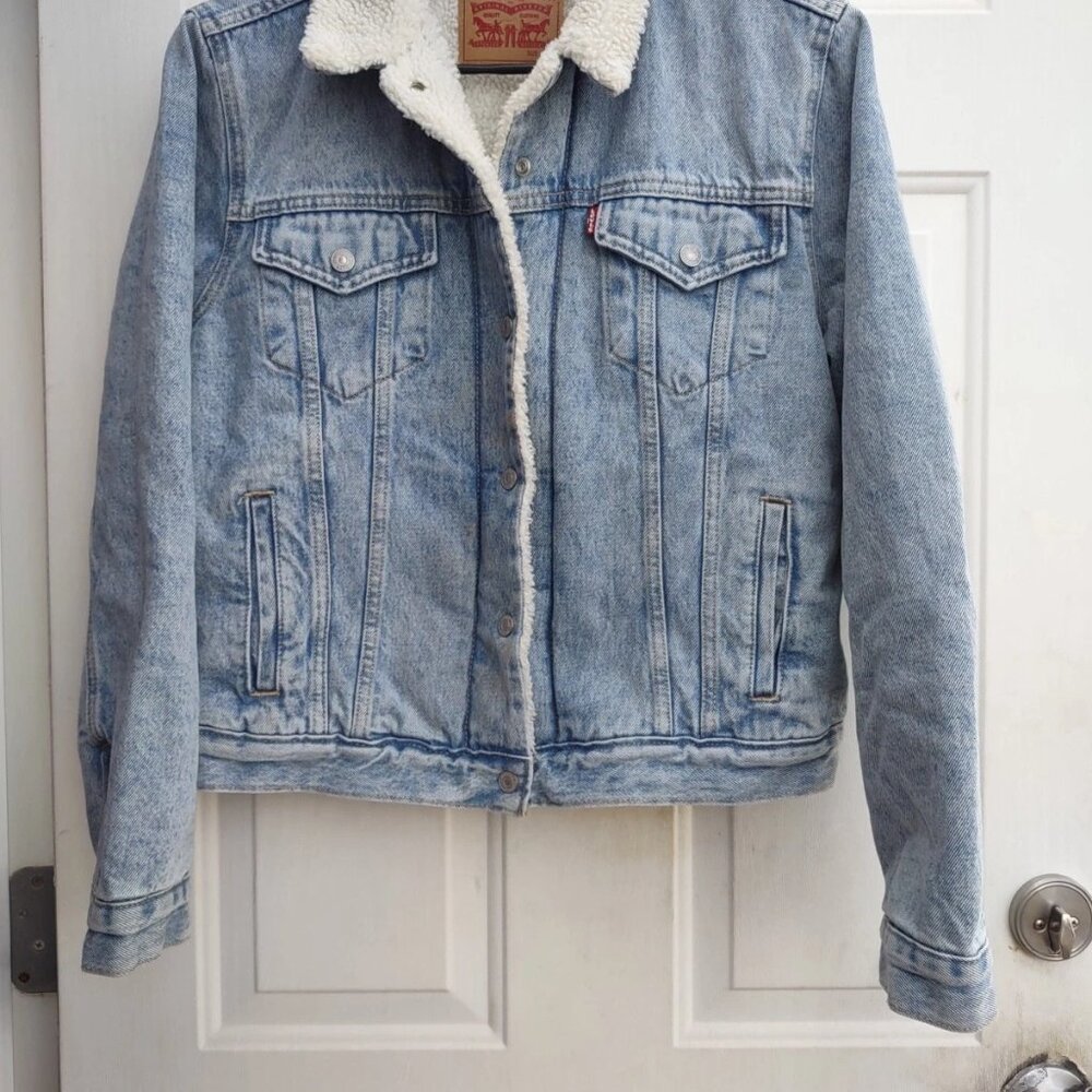 Men's NWOT Vintage Levi's Lined Classic Denim Jacket L